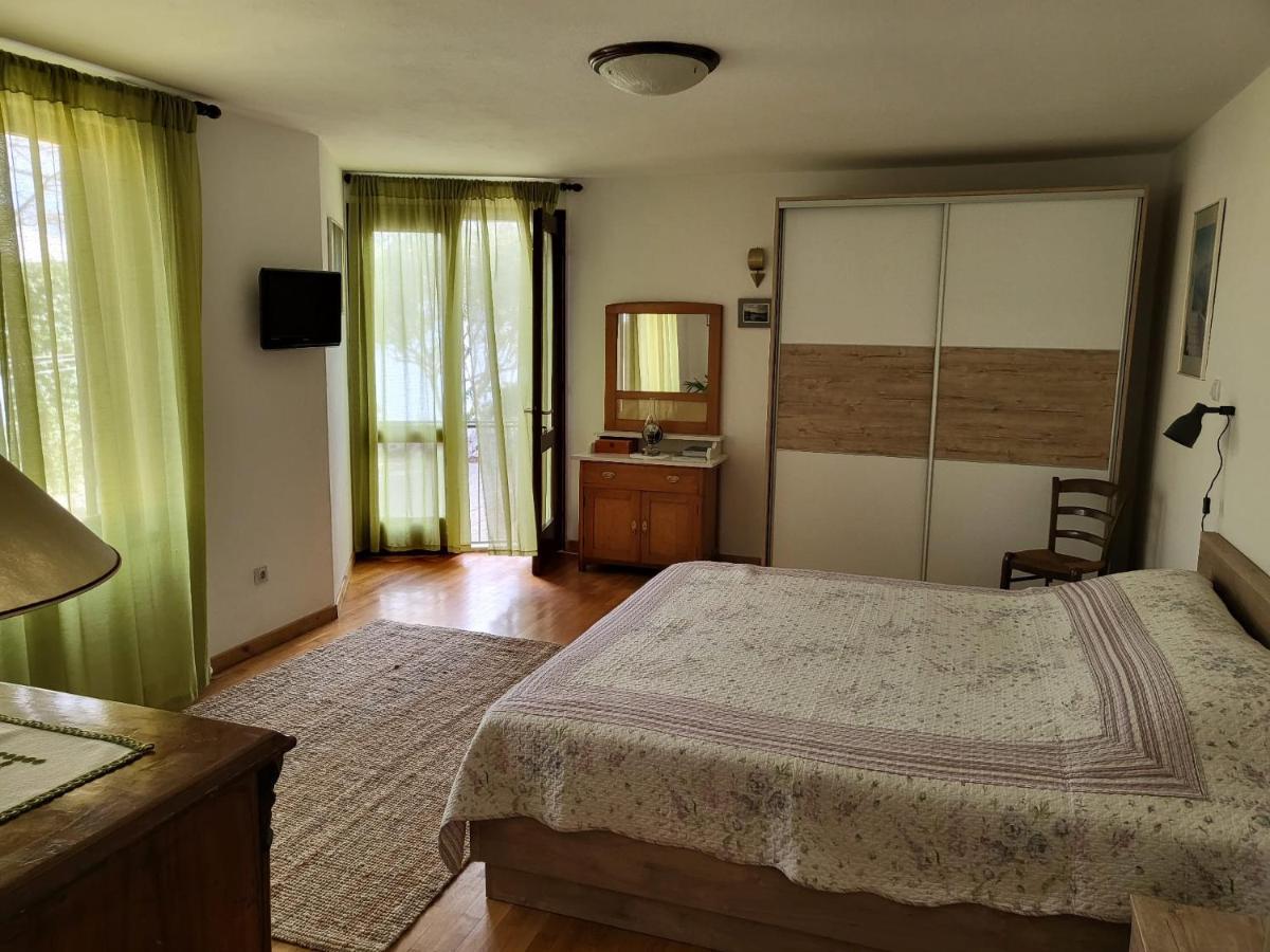 Apartment Zvijezda Башка Экстерьер фото